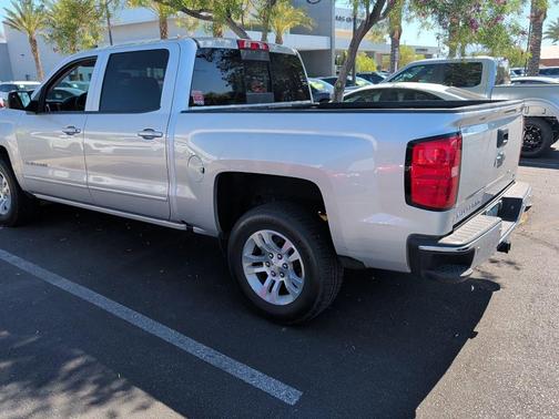Silver Ice Metallic 2018 Chevrolet Silverado 1500 1LT