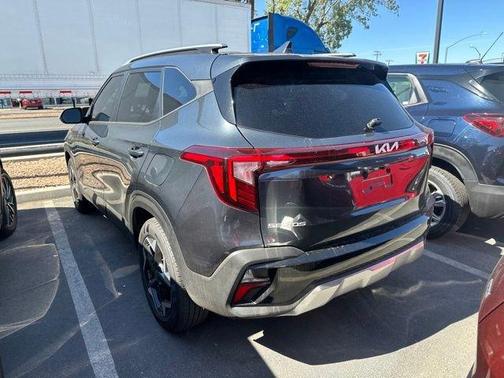 Gray 2026 Kia Seltos S