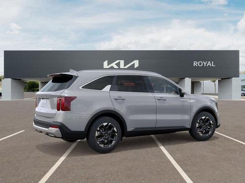 2025 Kia Sorento S
