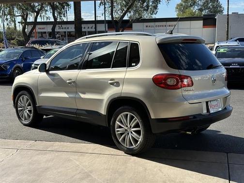 2010 Volkswagen Tiguan S