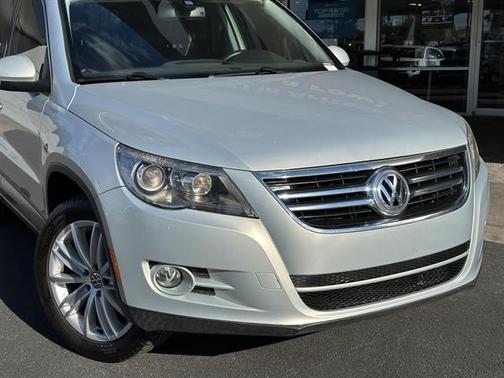 2010 Volkswagen Tiguan S