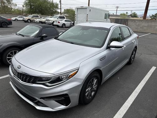 2020 Kia Optima LX