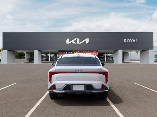 White Pearl 2026 Kia K4 GT-LINE