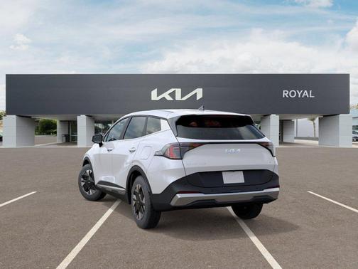 Snow White Pearl 2027 Kia Sportage Hybrid LX