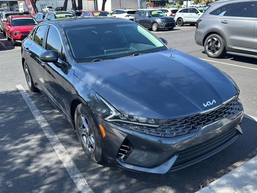 2023 Kia K5 LXS