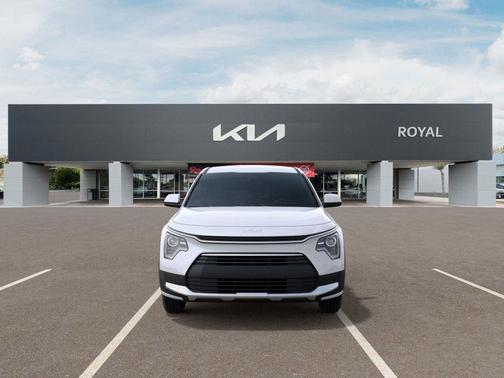 2025 Kia Niro LX