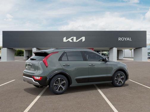 2025 Kia Niro SX