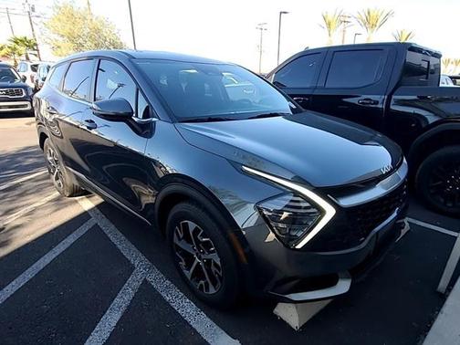 2024 Kia Sportage EX