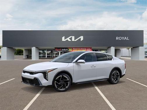 2025 Kia K4 GT-Line