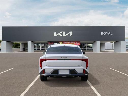2025 Kia K4 GT-Line