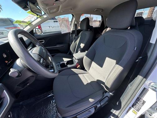 Snow White Pearl 2026 Kia K4 LX
