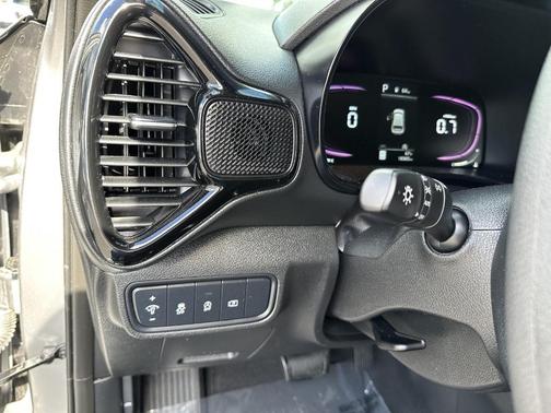2025 Kia Soul S
