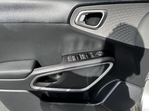 2025 Kia Soul S