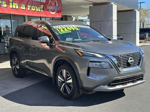 2022 Nissan Rogue SL