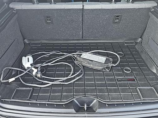 2017 BMW i3 94 Ah w/Range Extender
