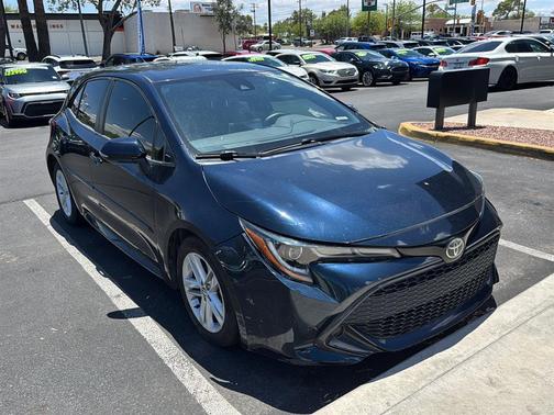 2019 Toyota Corolla Hatchback SE
