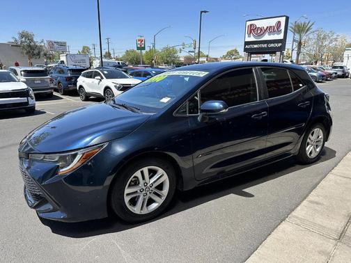 2019 Toyota Corolla Hatchback SE