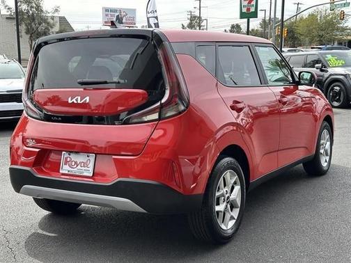 2025 Kia Soul LX