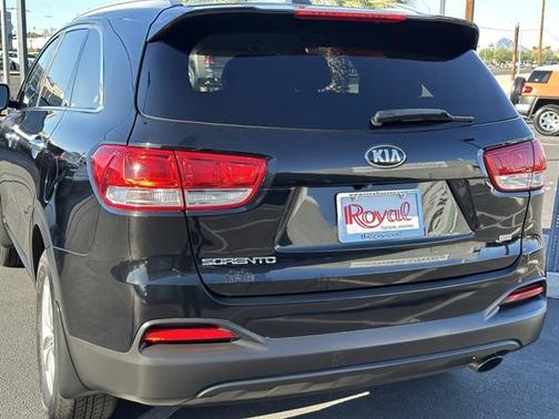 2018 Kia Sorento LX