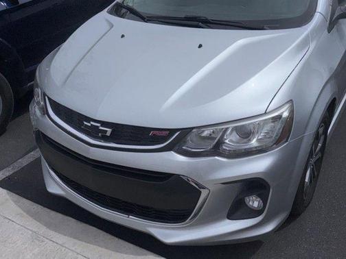 Silver Ice Metallic 2017 Chevrolet Sonic LT
