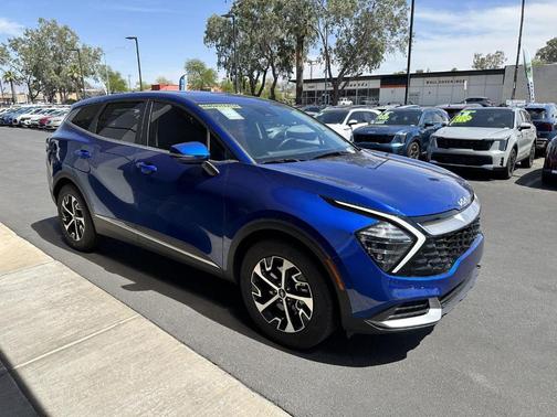 2024 Kia Sportage EX