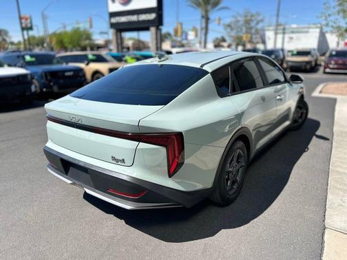 Deep Sea Blue 2025 Kia K4