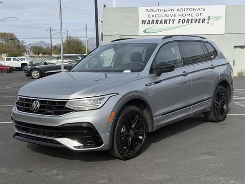 2022 Volkswagen Tiguan 2.0T SE R-Line Black