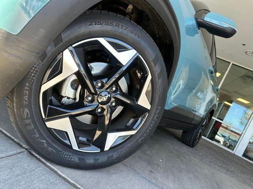 Blue 2025 Kia Seltos EX