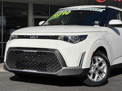 2024 Kia Soul LX