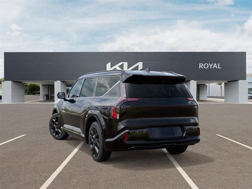 Ebony Black 2026 Kia EV9 Land