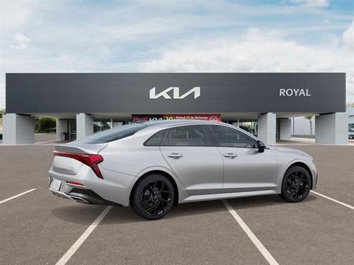 2026 Kia K5 GT-Line