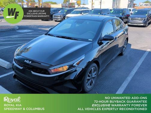 Aurora Black 2024 Kia Forte LXS