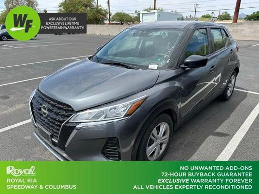 Gun Metallic 2024 Nissan Kicks S