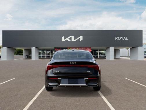 2025 Kia K5 GT-Line