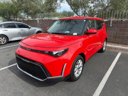 Inferno Red 2025 Kia Soul LX