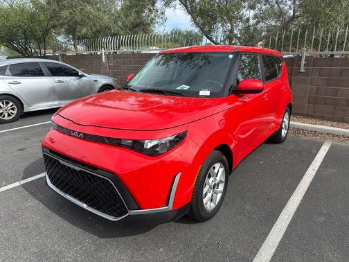 Inferno Red 2025 Kia Soul LX