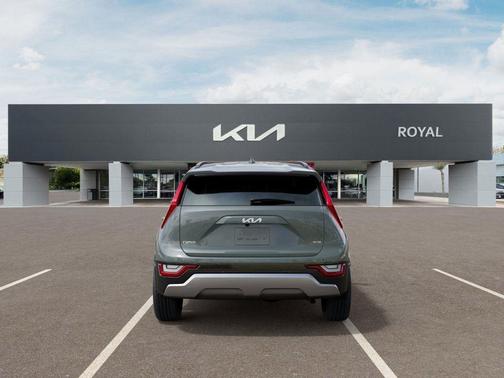 2025 Kia Niro SX Touring
