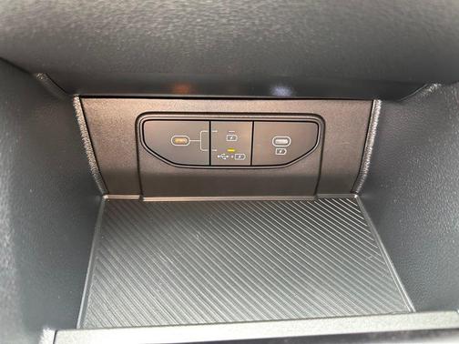 Gray Metallic 2026 Kia Sportage LX