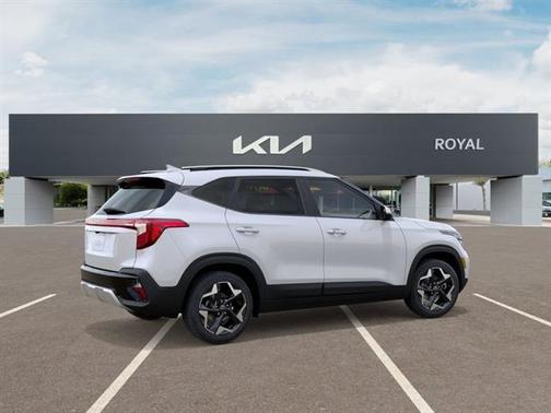 Snow White Pearl 2026 Kia Seltos S