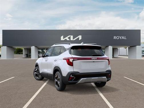 Snow White Pearl 2026 Kia Seltos S
