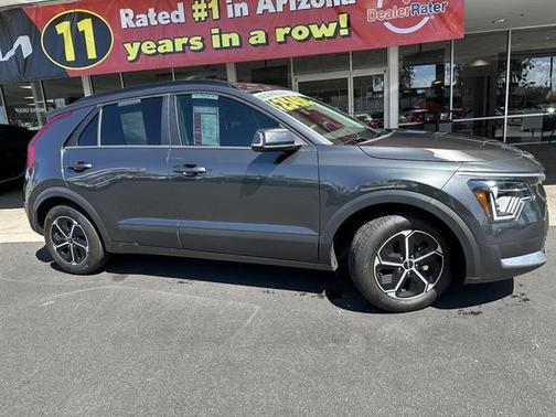 2024 Kia Niro EX