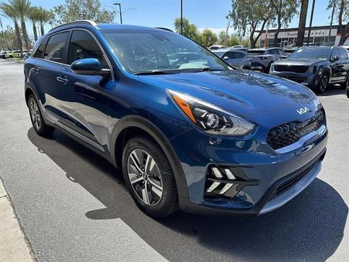 2022 Kia Niro Plug-In Hybrid LXS