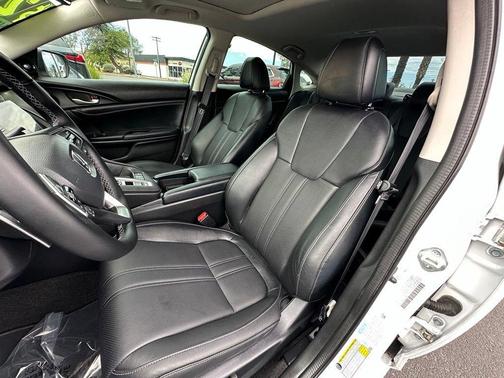 White 2022 Honda Insight Touring