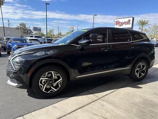 2025 Kia Sportage LX