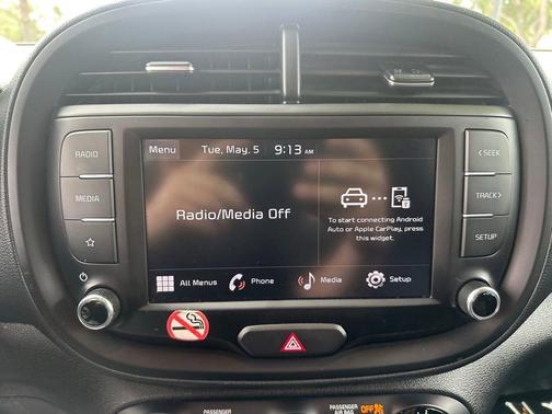 Inferno Red 2024 Kia Soul LX