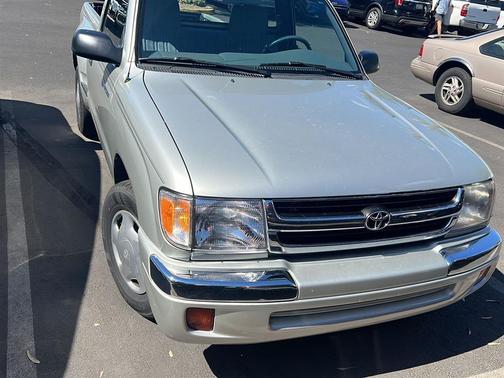 2000 Toyota Tacoma