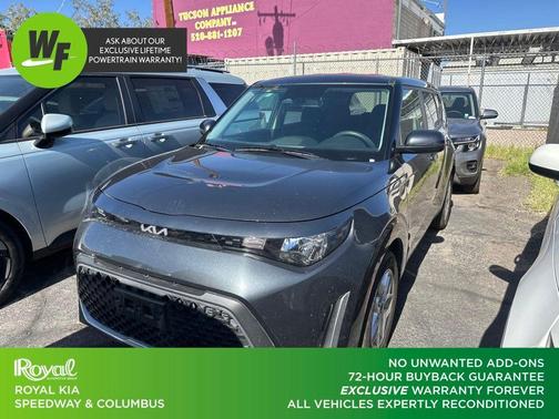 Gravity Gray 2025 Kia Soul LX