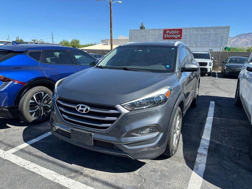 Coliseum Grey 2016 Hyundai TUCSON SE