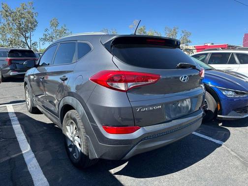 Coliseum Grey 2016 Hyundai TUCSON SE
