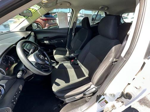 Fresh Powder 2024 Nissan Kicks S